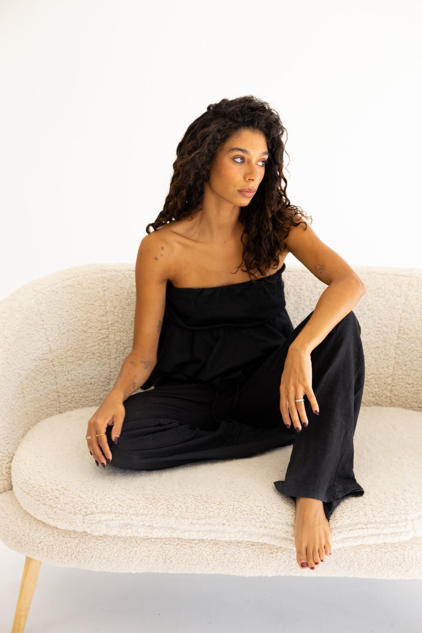 Noir Frill Bandeau - Top