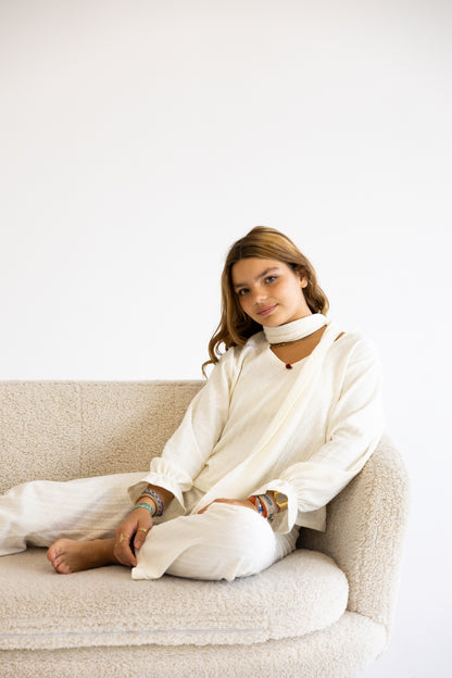 Honey Knit Creme com Calças e Camisola